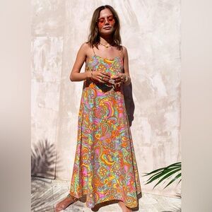 Never Fully Dressed Retro print paisley maxi dress